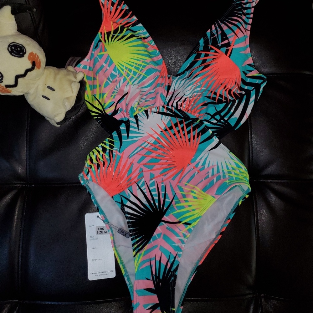 NWT Tropical Fashion Nova One Piece Swimsuit